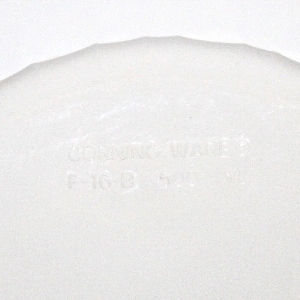 Corning Ware Individual Casserole F 16 B with Plastic Vented Lid round white